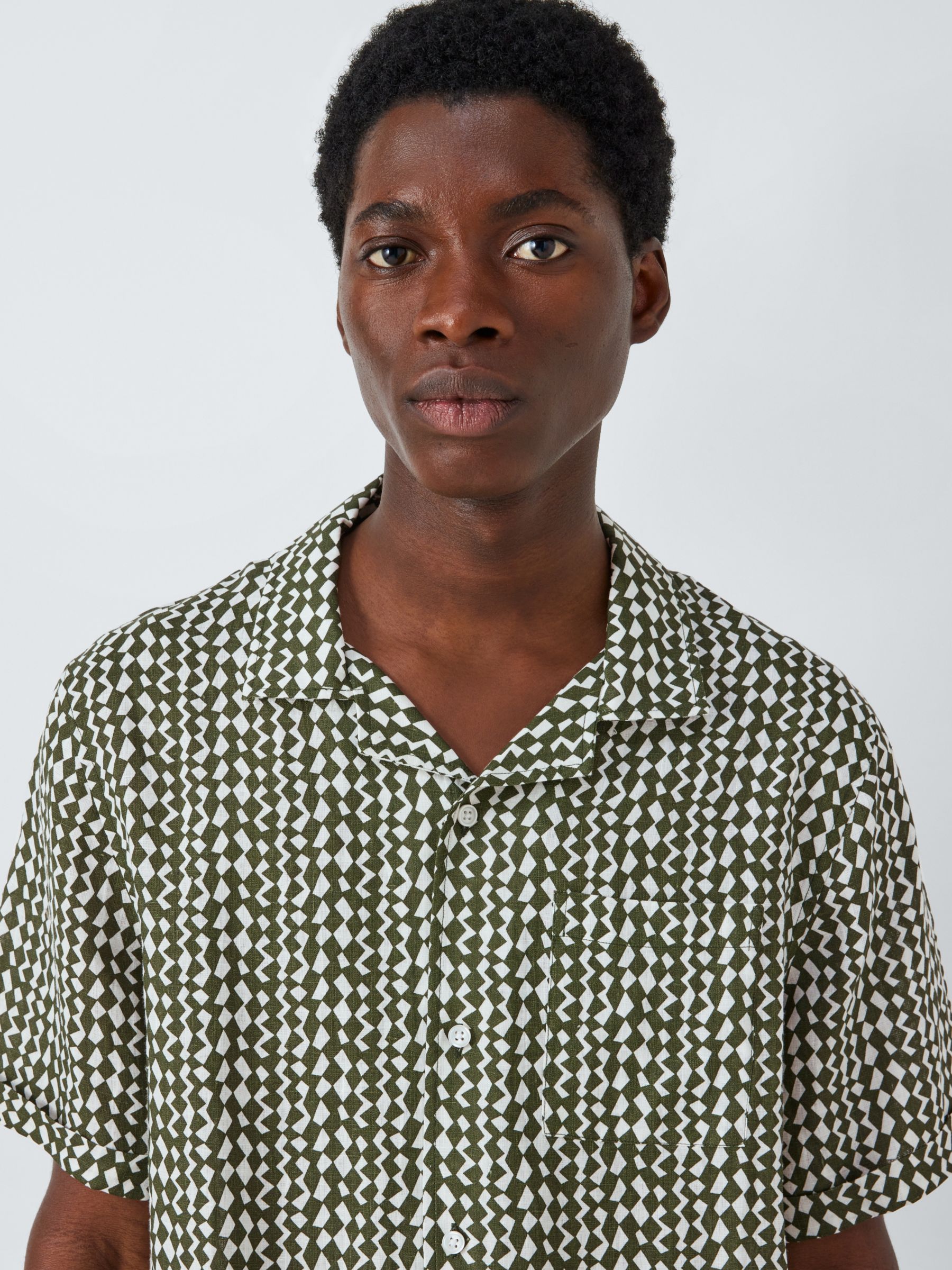 John Lewis Geo Print Short Sleeve Linen Beach Shirt, Green/White, M