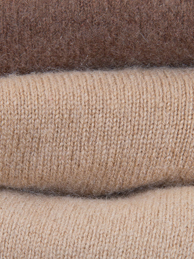 Celtic & Co. x Turtle Doves Recycled Cashmere Fingerless Gloves, Camel
