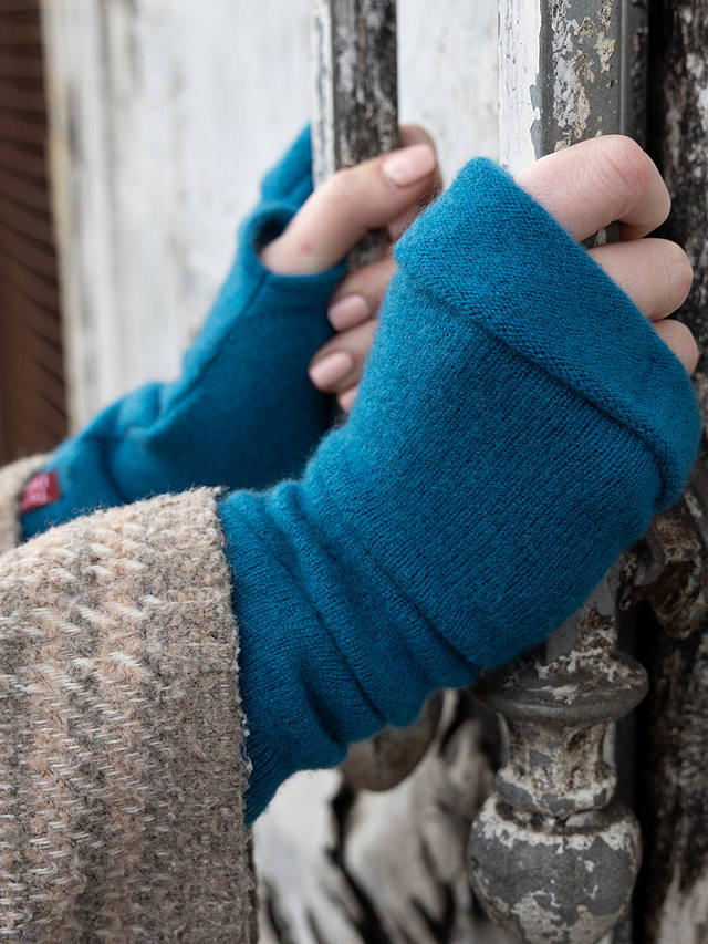 Celtic & Co. x Turtle Doves Recycled Cashmere Fingerless Gloves, Teal