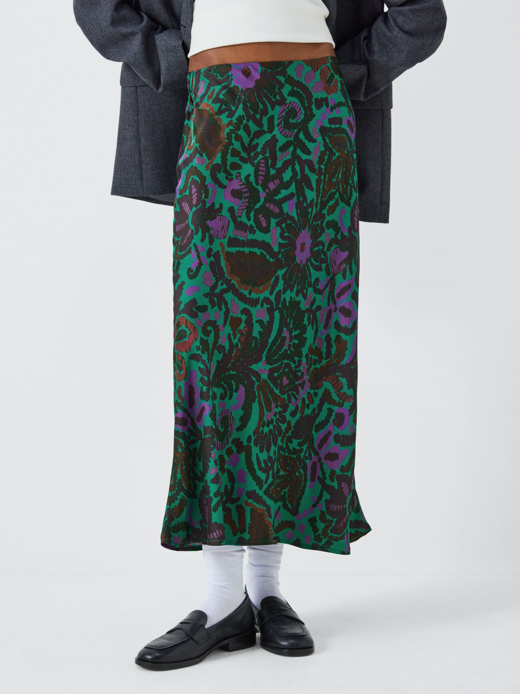Velvet by Graham & Spencer Kaiya Abstract Print Midi Skirt, Green/Multi, M