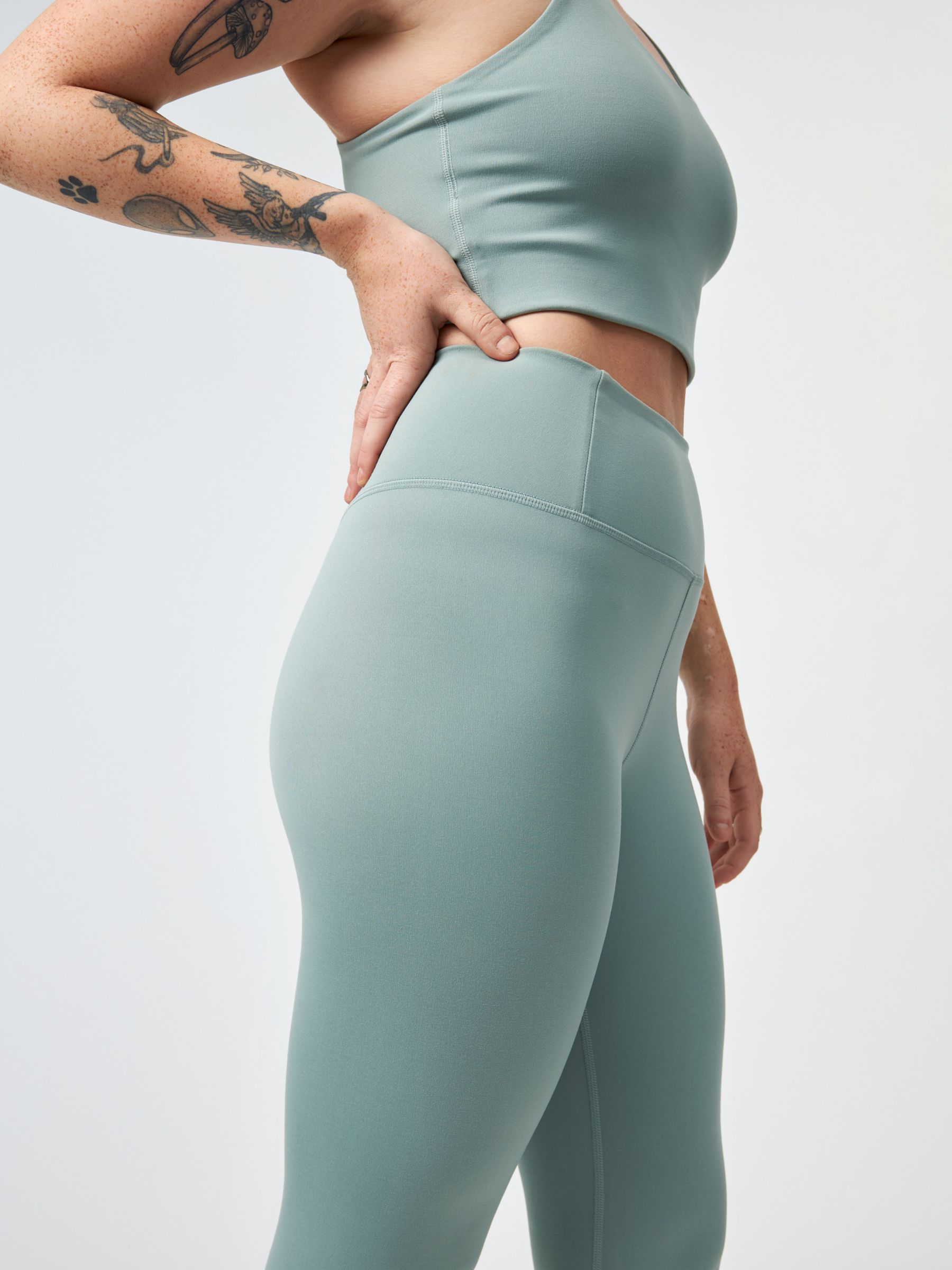 FLOAT (soft) High-Rise Legging by Girlfriend Collective – Girl on