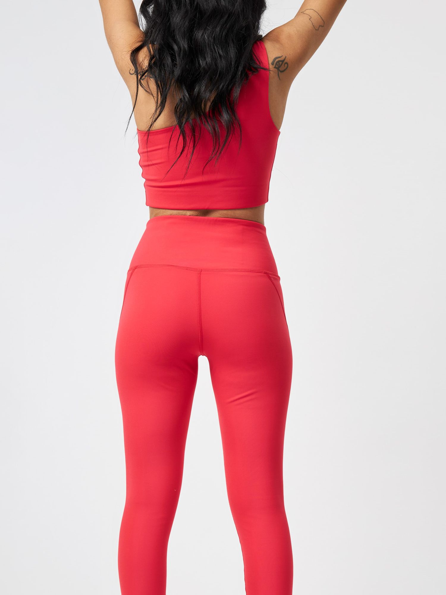 Girlfriend Collective Compressive High Rise 7/8 Leggings, Cherry at ...