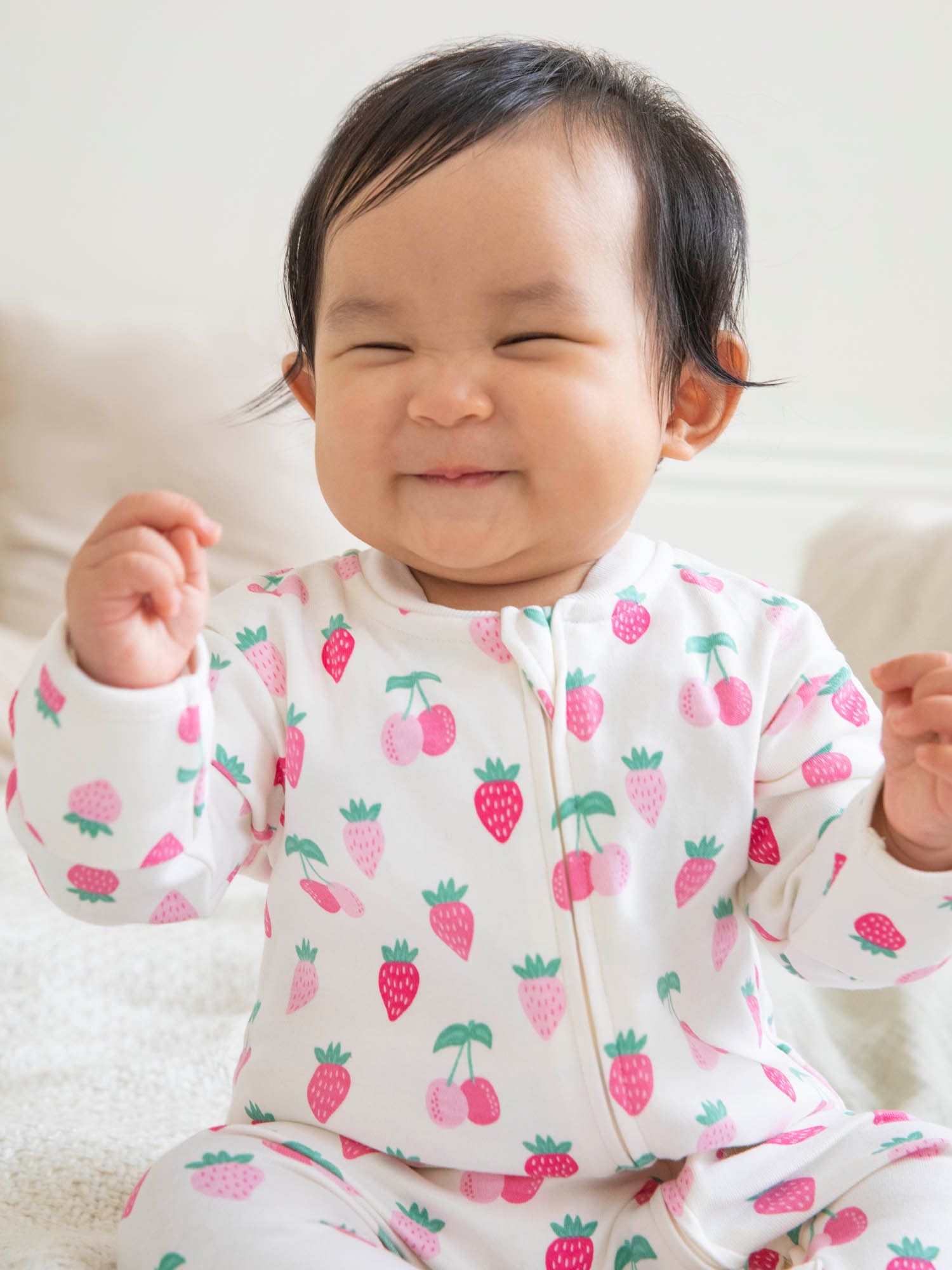 JoJo Maman Bébé Baby Fruit Zip Front Sleepsuit, Cream/Multi, 3-6 months