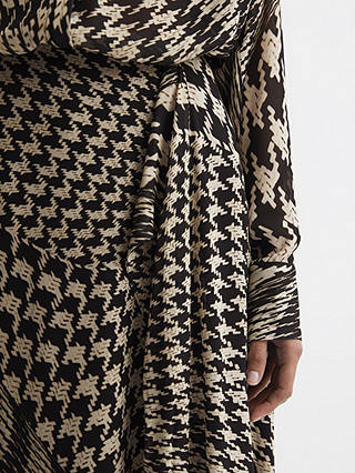 Reiss Oksana Houndstooth Asymmetric Midi Skirt, Black/White