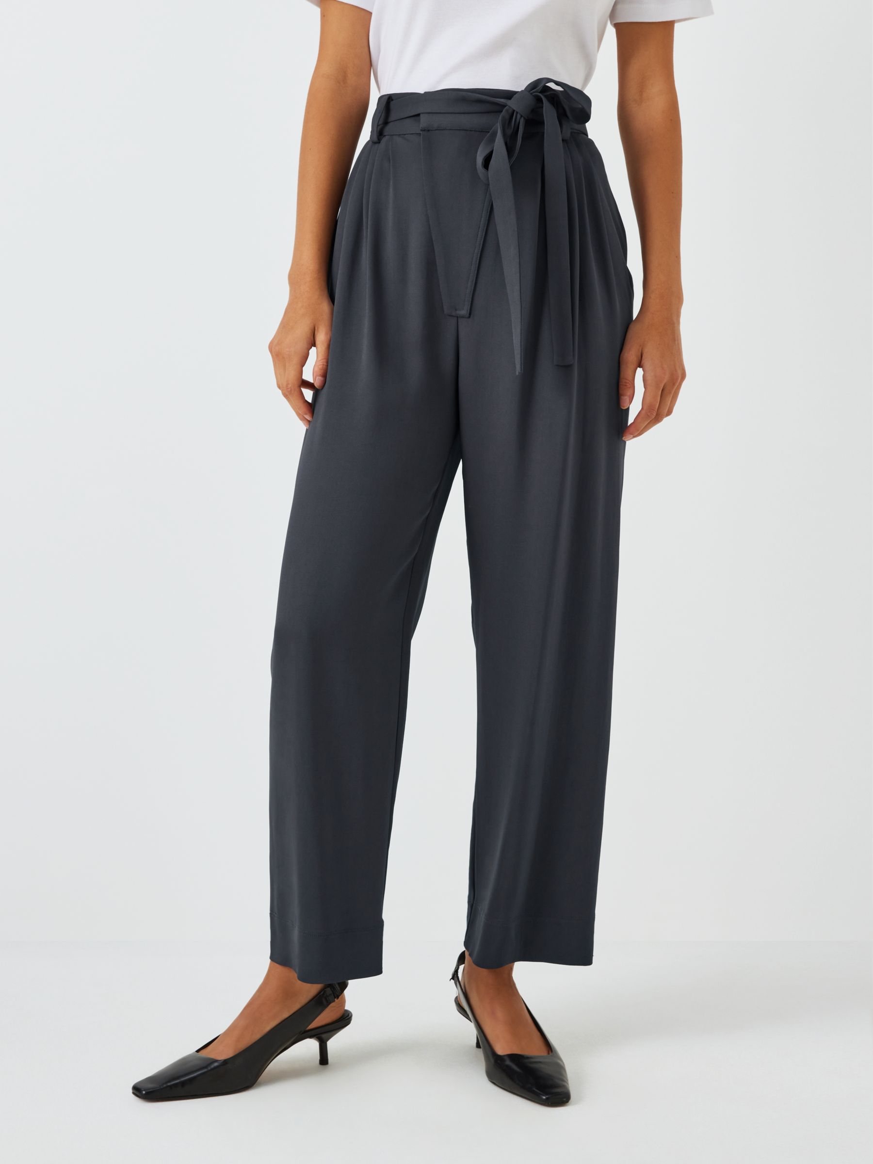 Equipment Pietro Tailored Trousers, Obsidian, XS
