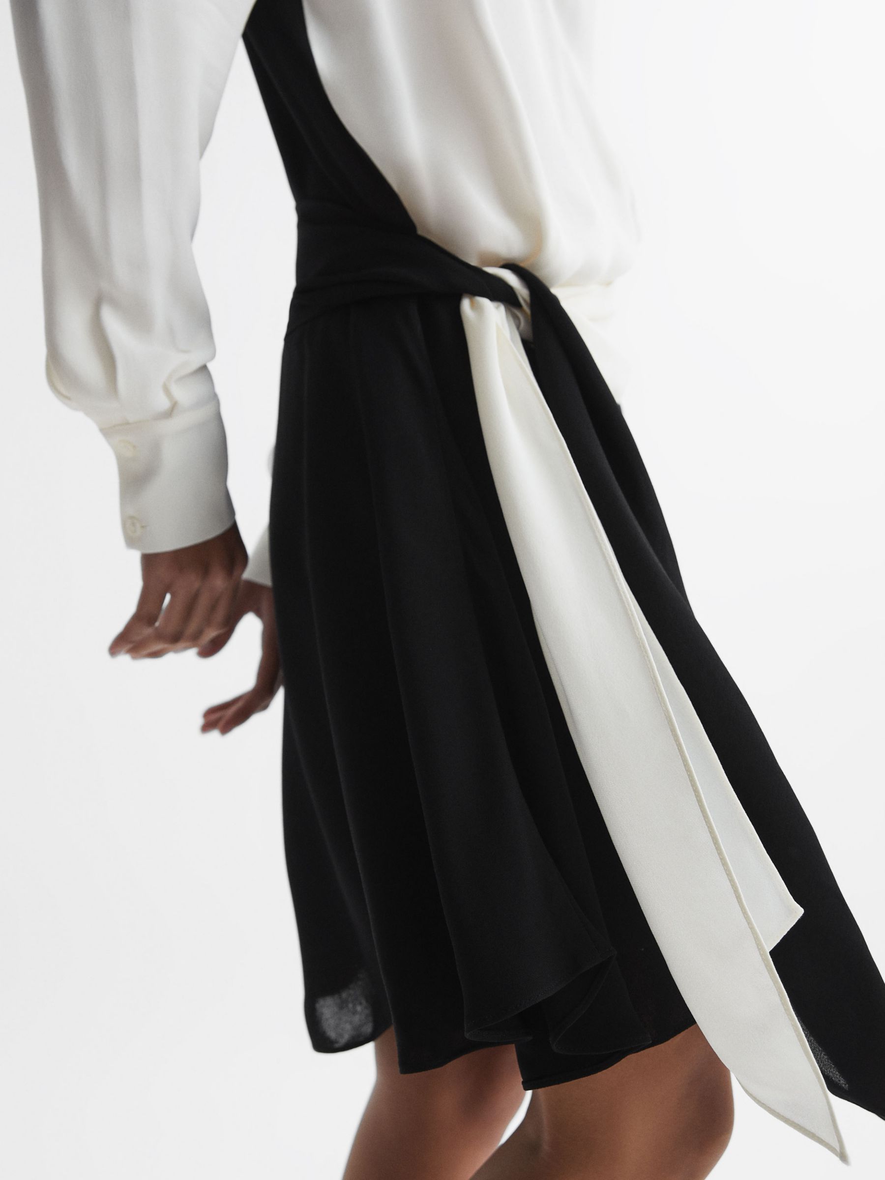 Reiss Sadie Colourblock Belted Mini Dress, Ivory/Black, 6
