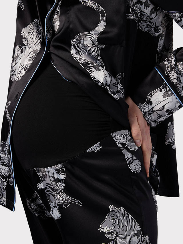 Chelsea Peers Maternity Satin Tiger Print Pyjama Set, Black