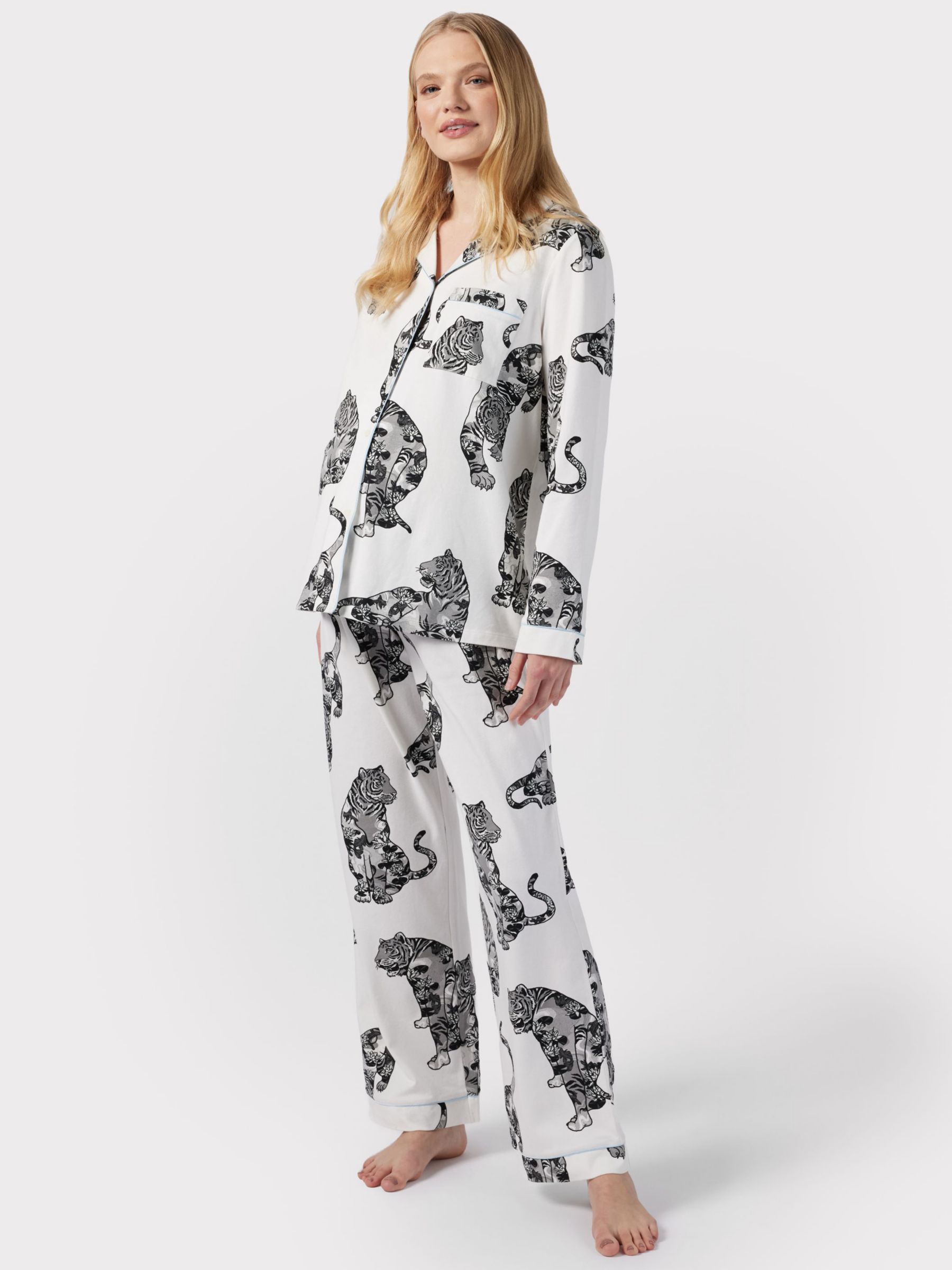 Chelsea Peers Maternity Tiger Print Pyjama Set, Off White, 20