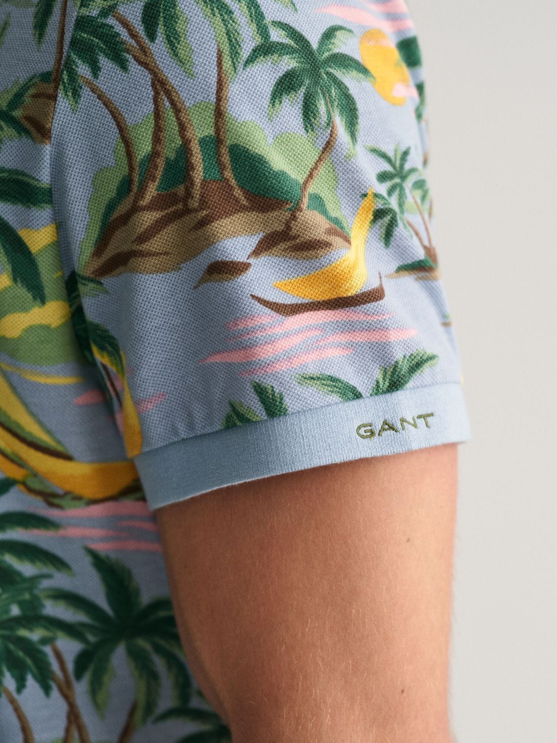 GANT Hawai Print Short Sleeve Polo Shirt, Blue/Multi, S