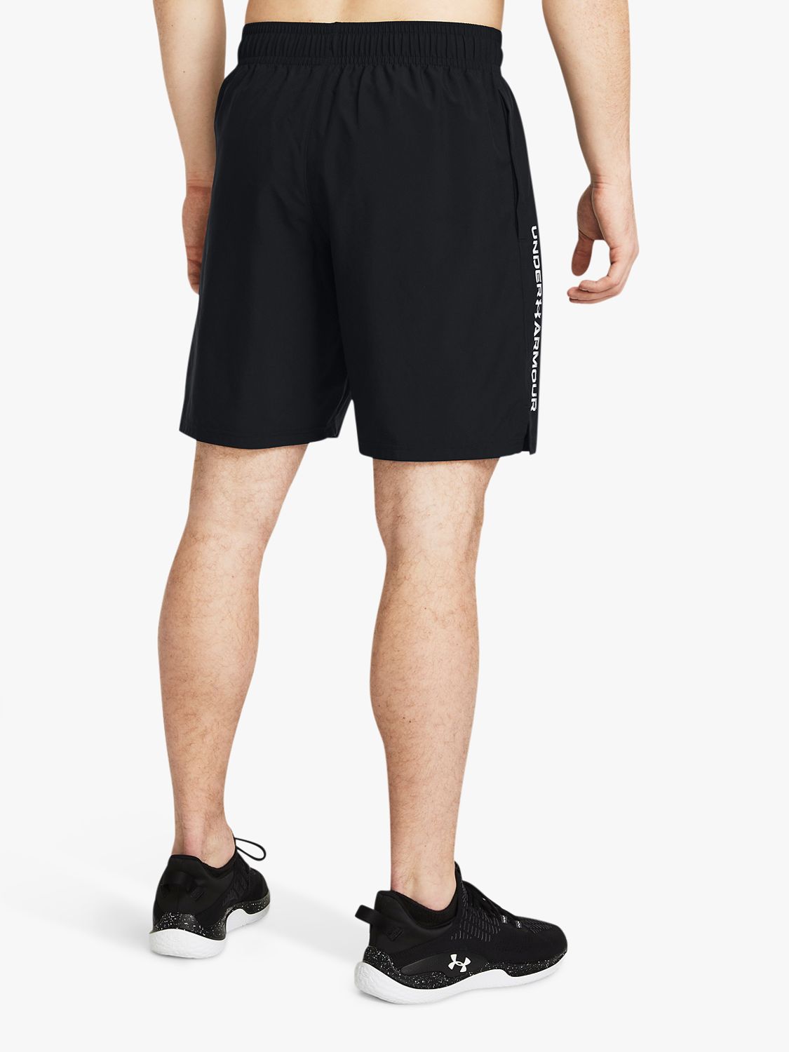 Under Armour Lightweight Woven Shorts, Black/White, S