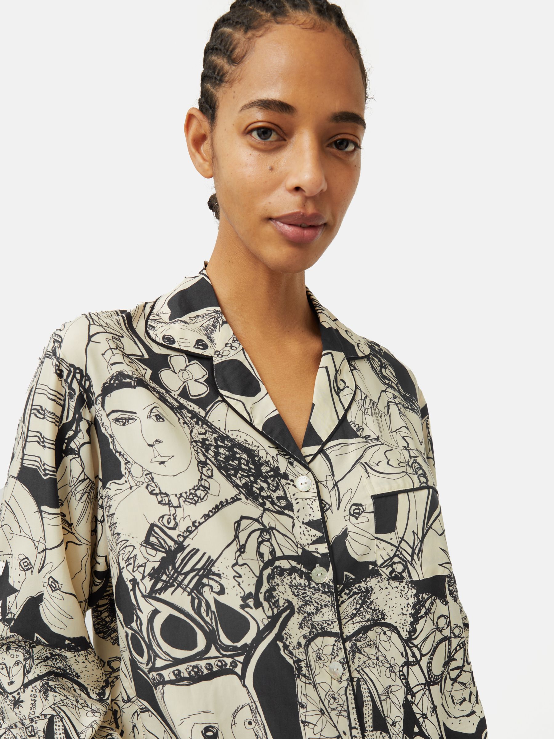 Jigsaw Kings & Queens Print Pyjamas, Cream/Black, XS