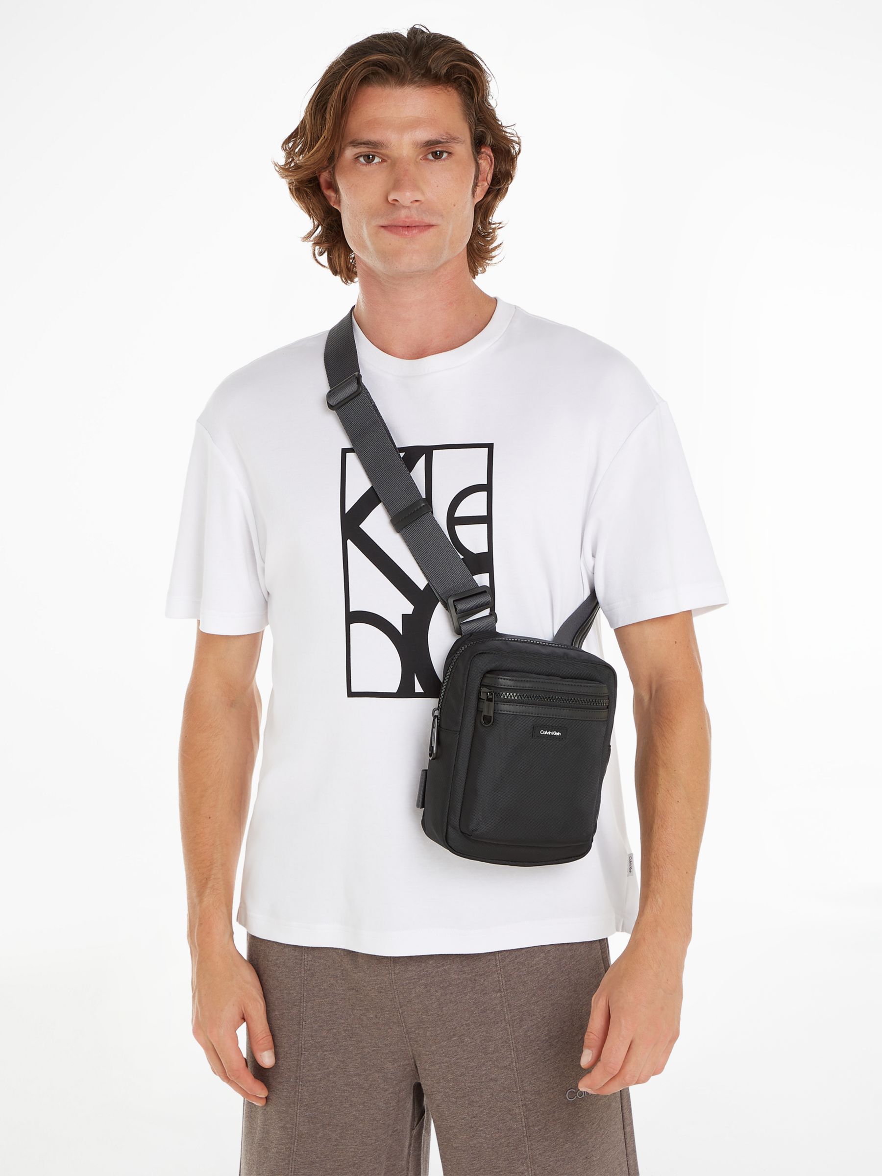 Calvin Klein Essential Messenger Bag, Black, One Size