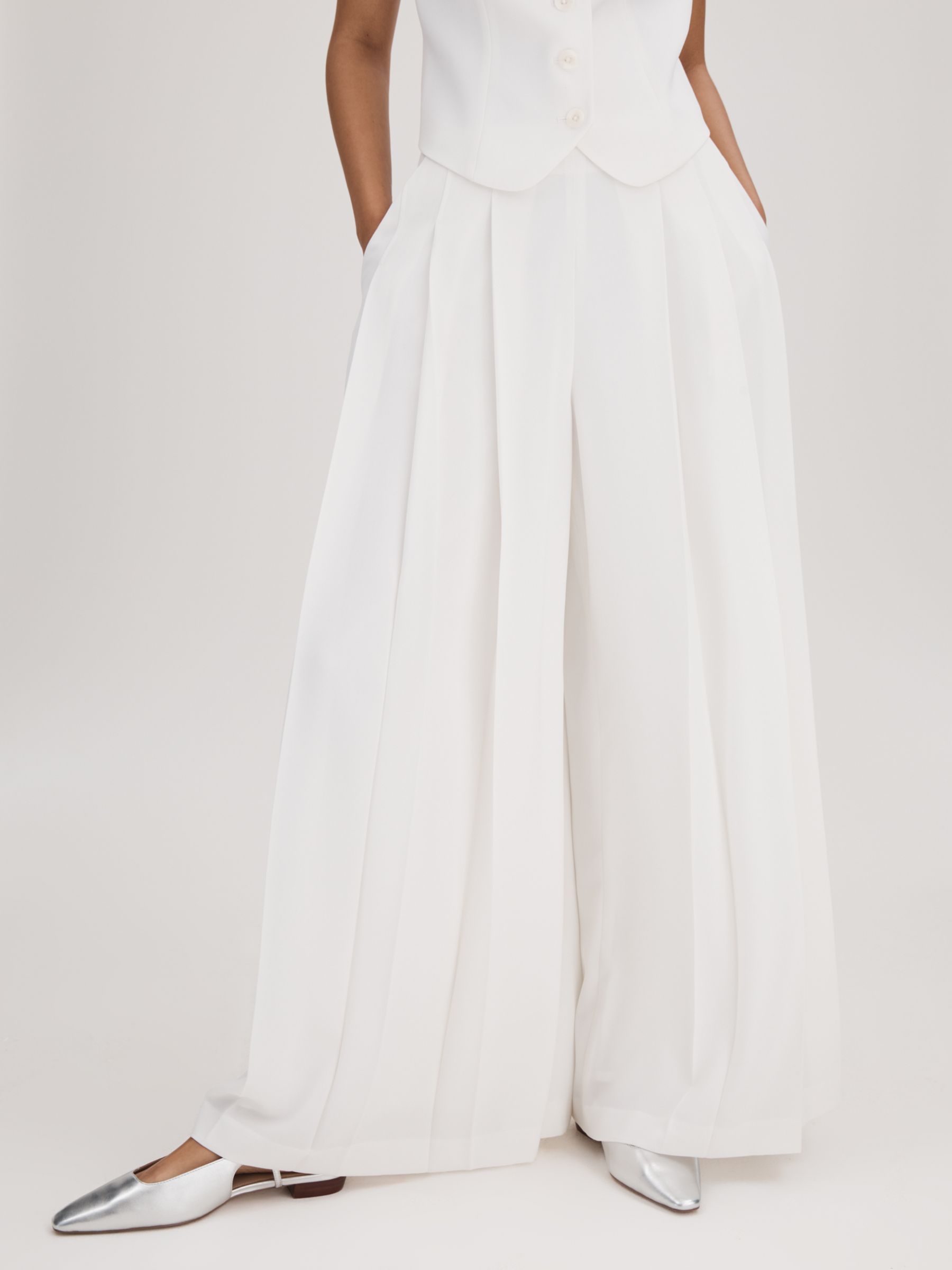 FLORERE Deep Pleat Extra Wide Leg Trousers, Ivory, 12