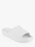 totes SOLBOUNCE Ribbed Slider Sandals, White