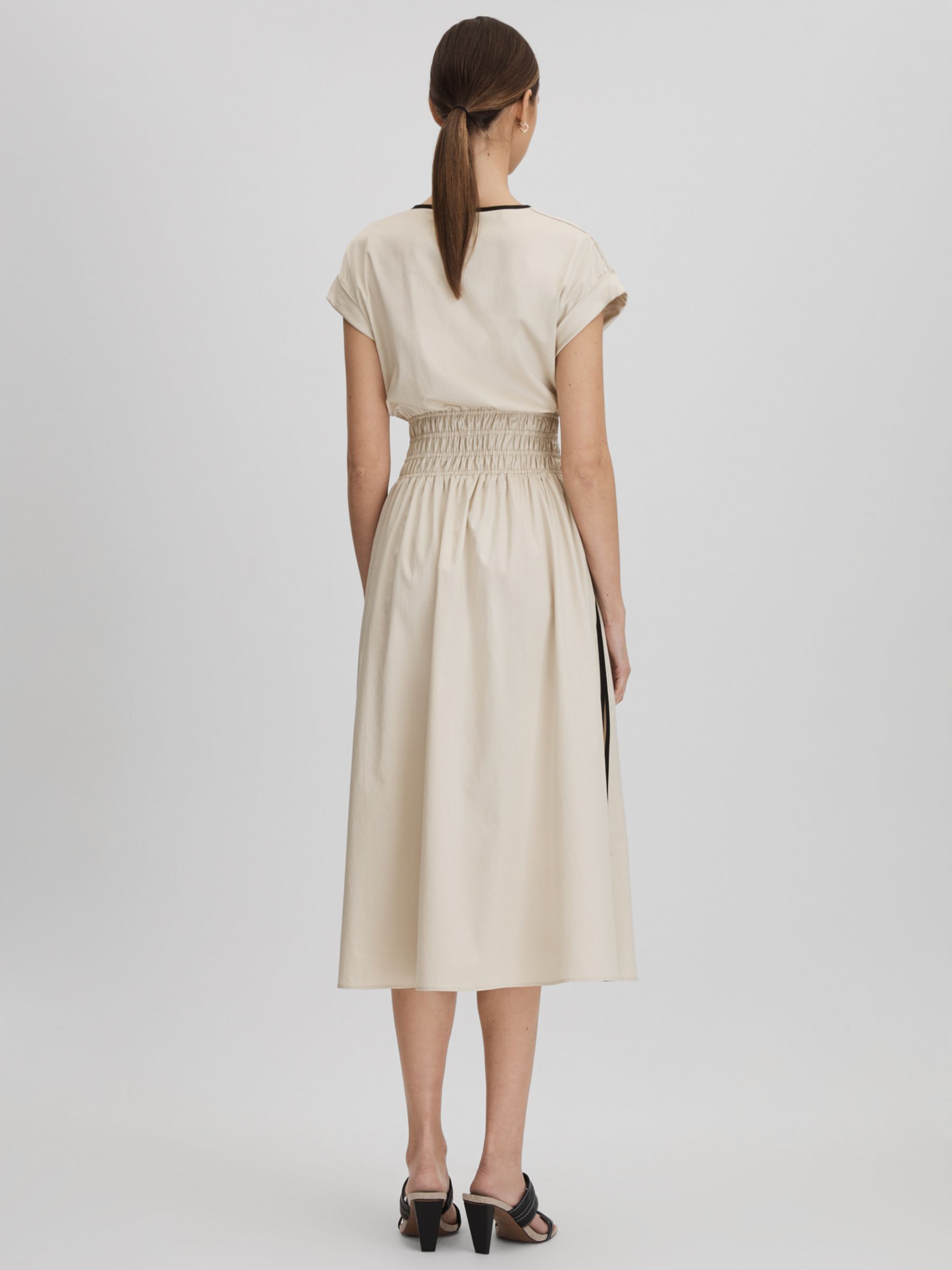 Reiss Lena Ruched Waist Contrast Trim Cotton Midi Dress, Neutral/Black, 10