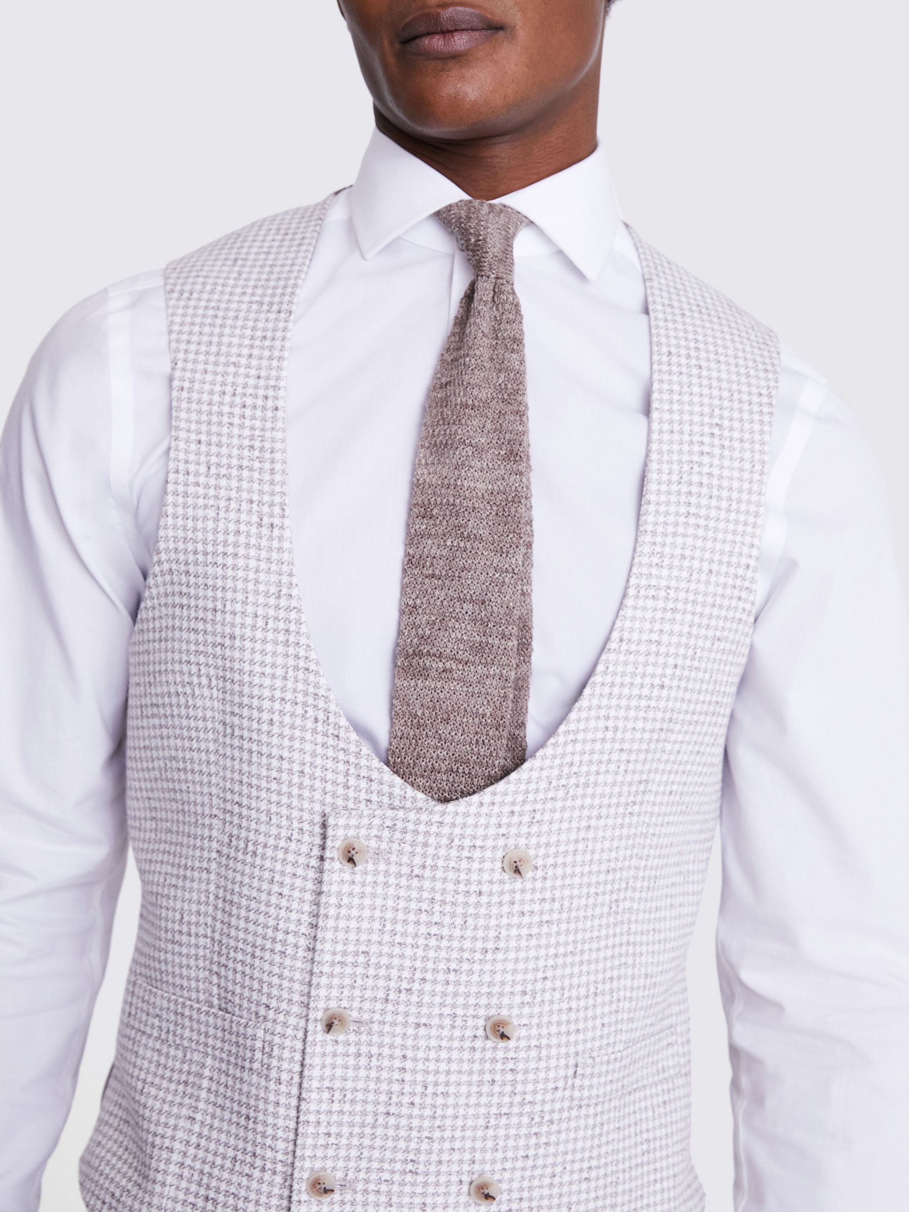 Moss Tailored Fit Houndstooth Waistcoat, Taupe/White, 42R