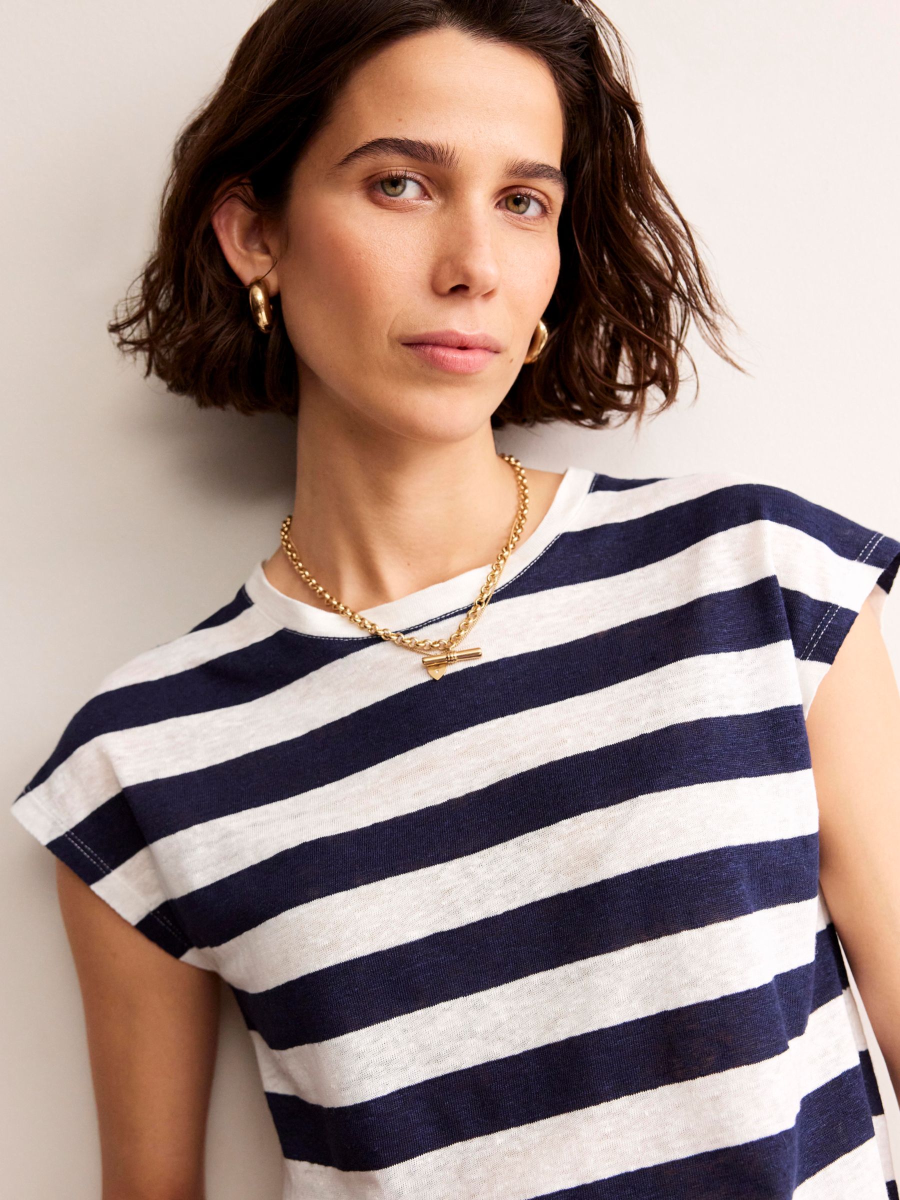 Boden Louisa Crew Neck Stripe Linen T-Shirt, Navy/Ivory, L