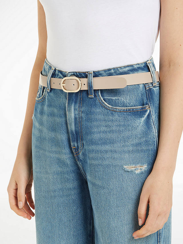 Tommy Hilfiger Chic Oval Buckle Belt, Harvest Wheat