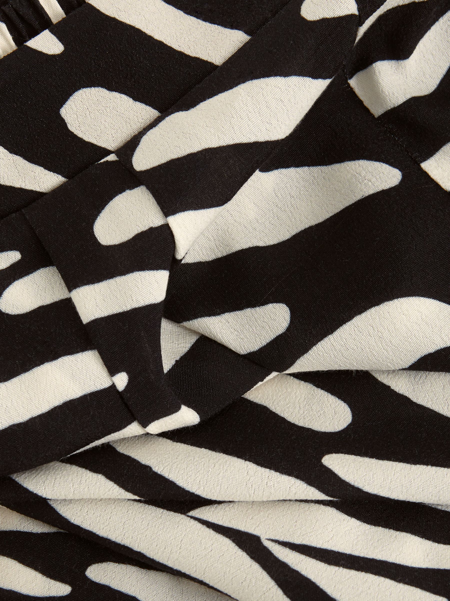 Phase Eight Malaya Abstract Print Culottes, Black/Ivory, 8