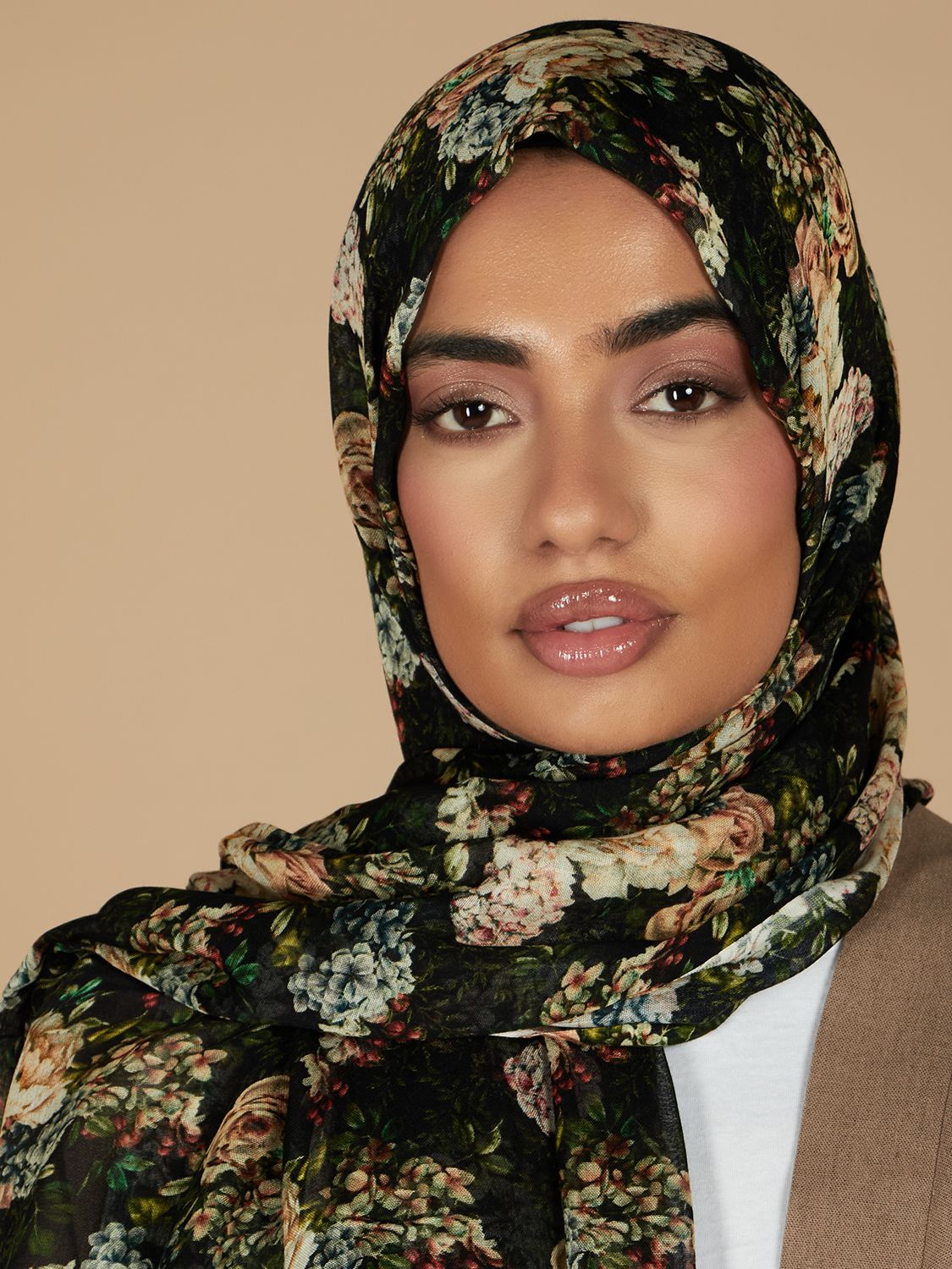 Aab Vintage Blooms Print Hijab, Multi, One Size