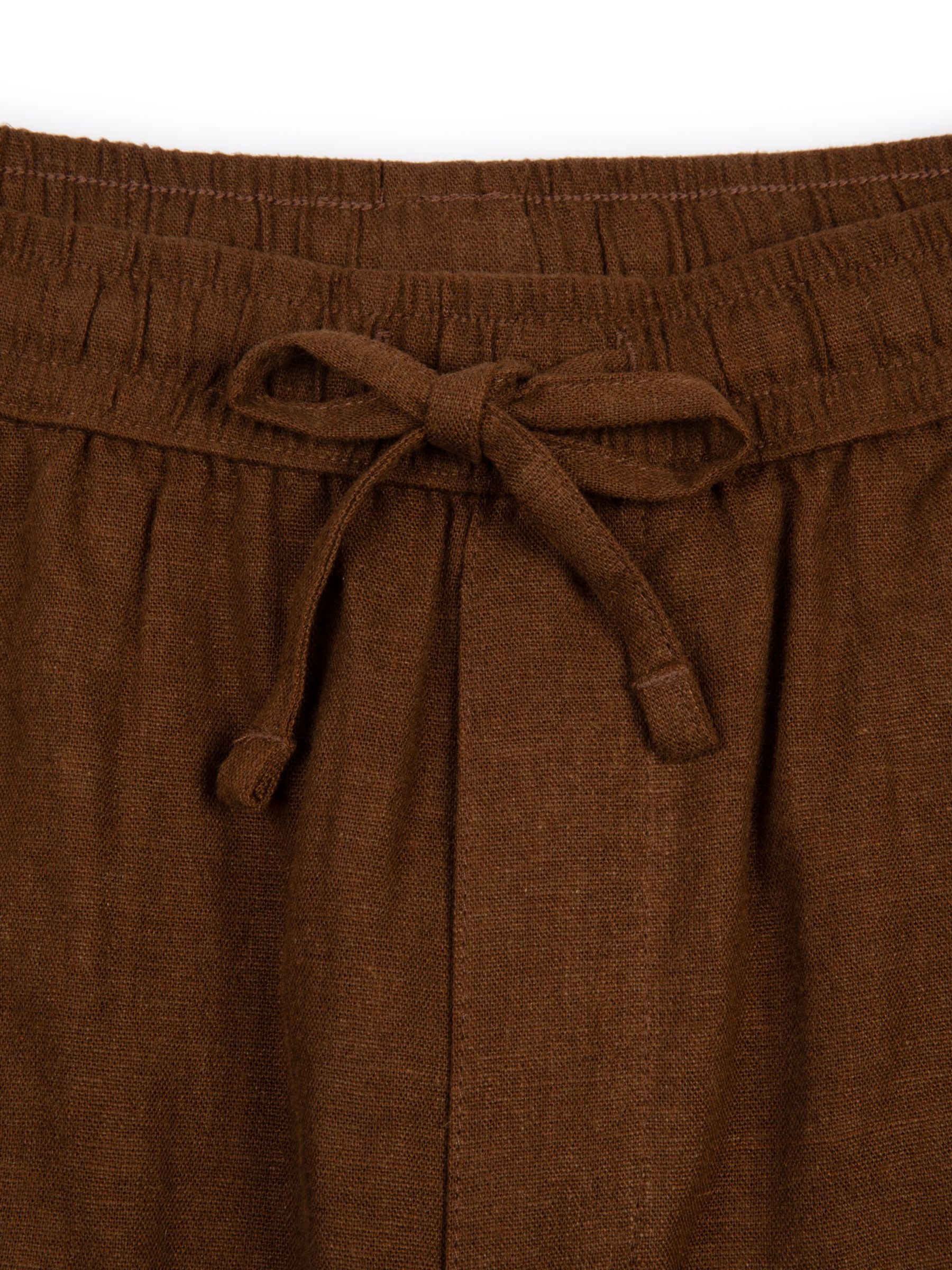 Chelsea Peers Linen Blend Shorts, Brown, L