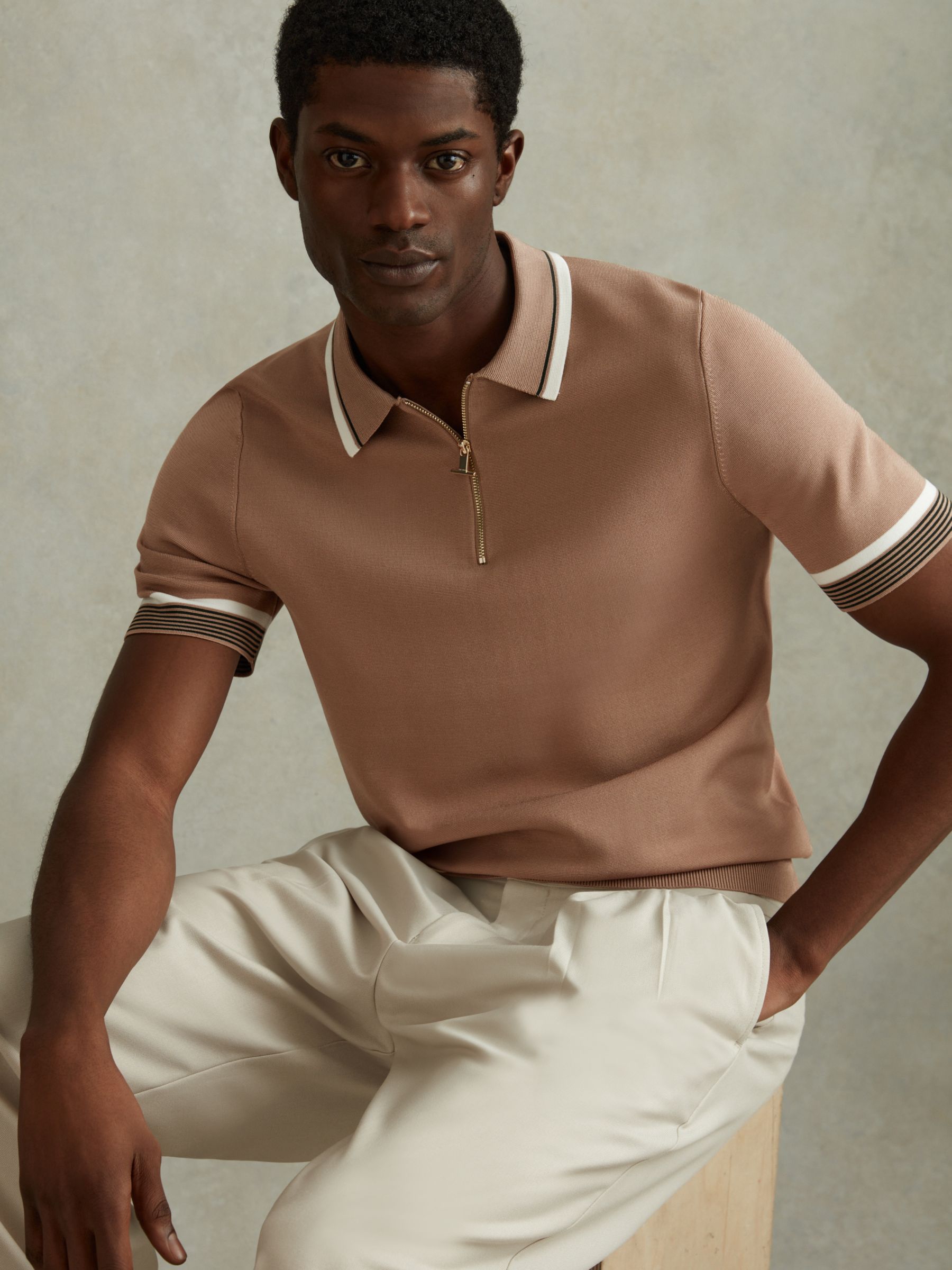Reiss Chelsea Short Sleeve Tipped Half Zip Polo Top, Warm Taupe, XS