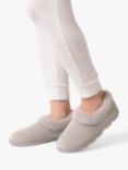 totes Microsuede Shoot Slippers, Grey