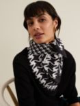 Phase Eight Houndstooth Plisse Scarf, Black/White