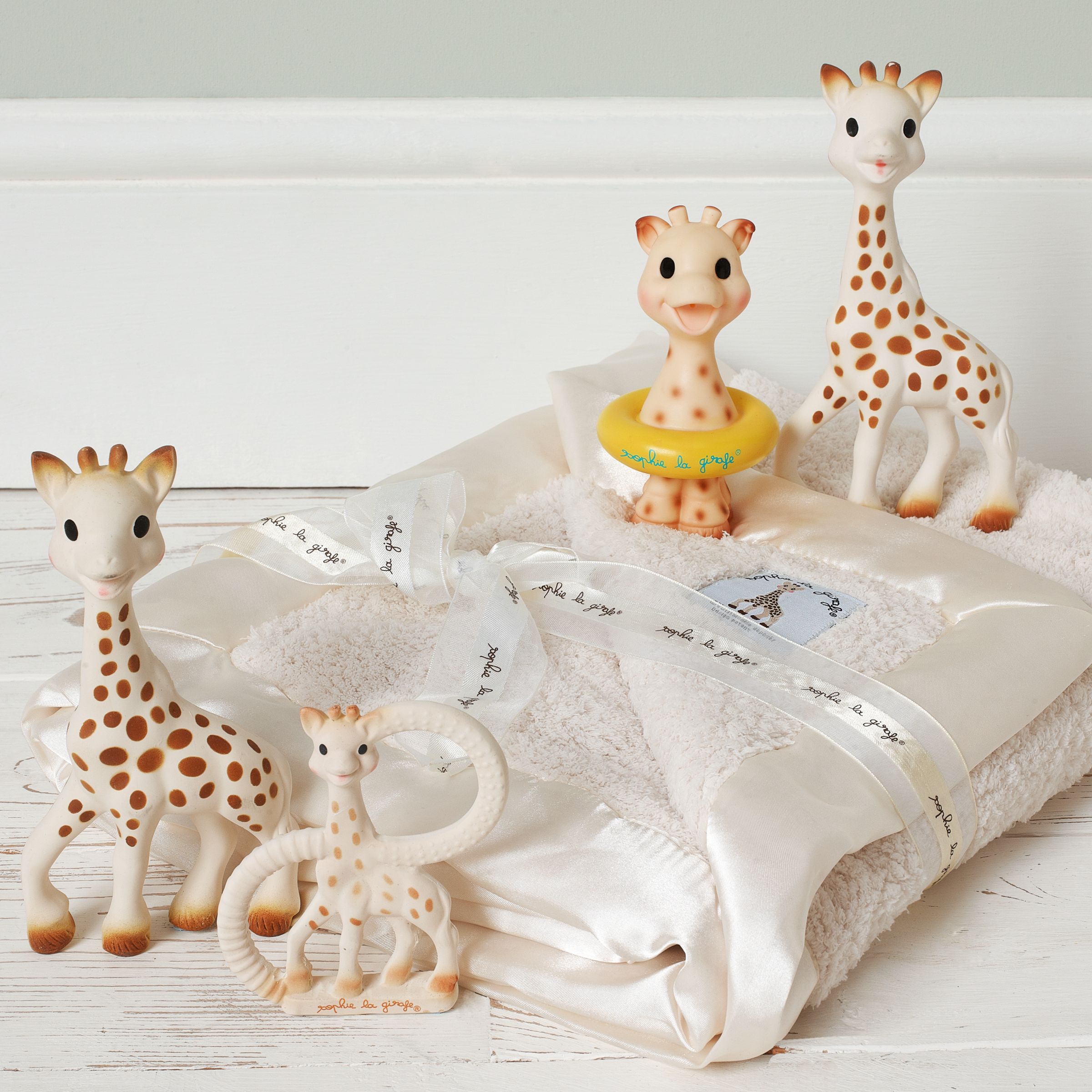 Sophie The Giraffe Teething Toys Can Grow Mold—What You Should Know