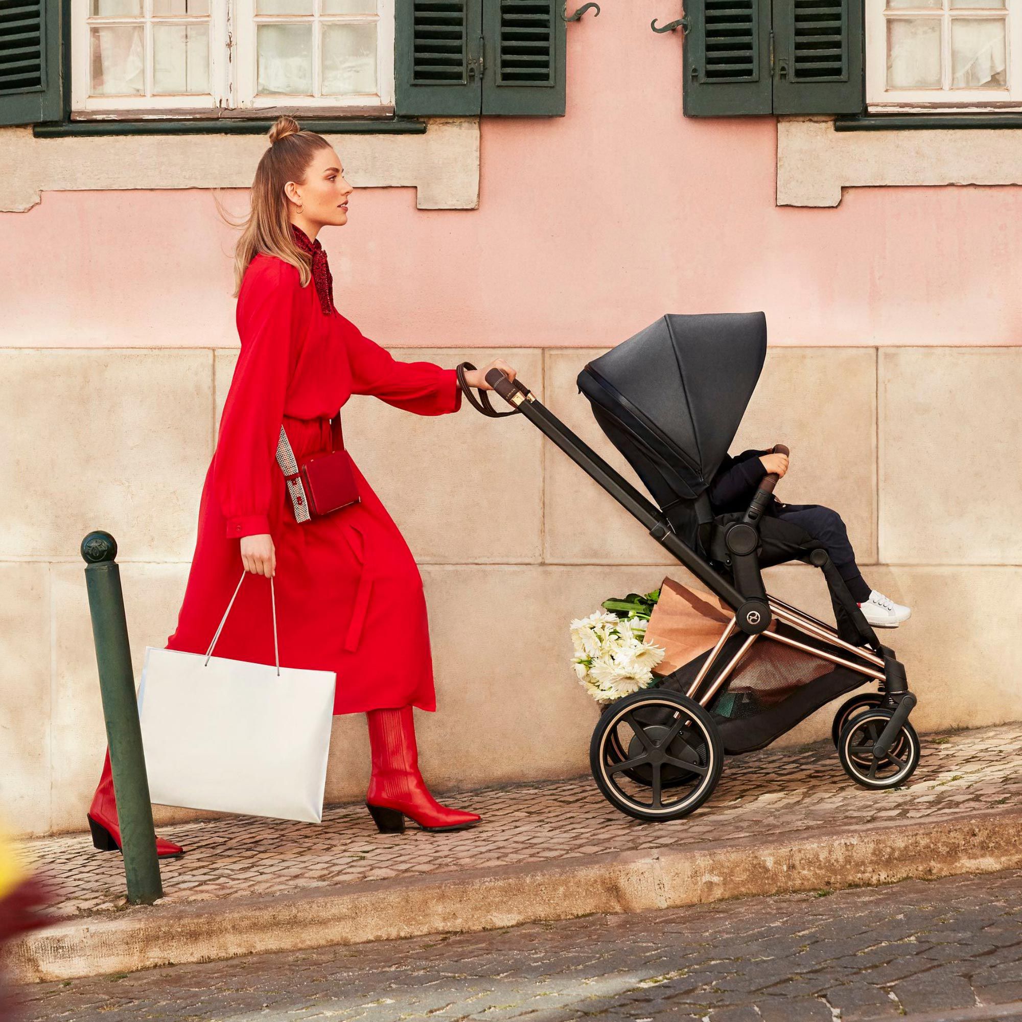 PUSHCHAIR AND TRAVEL SYSTEMS