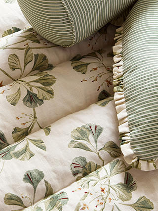Colefax and Fowler Greenacre Furnishing Fabric, Leaf Green