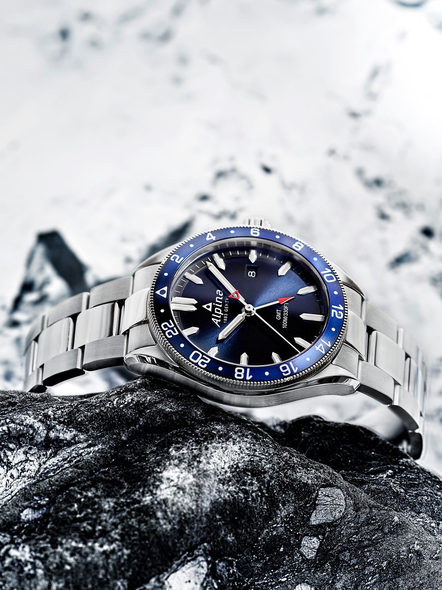 Alpina AL-247NB4E6B Unisex Alpiner Quartz GMT Date Bracelet Strap Watch,  Silver/Blue at John Lewis & Partners