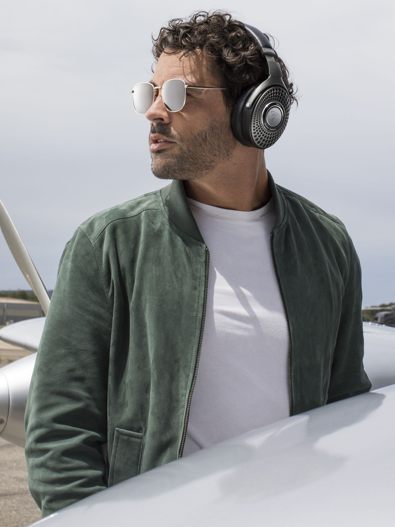 Focal Bathys: Unapologetically Luxurious Noise-Cancelling Headphones for  Audiophiles on the Go