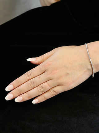 E.W Adams 18ct White Gold Diamond Claw Set Tennis Bracelet