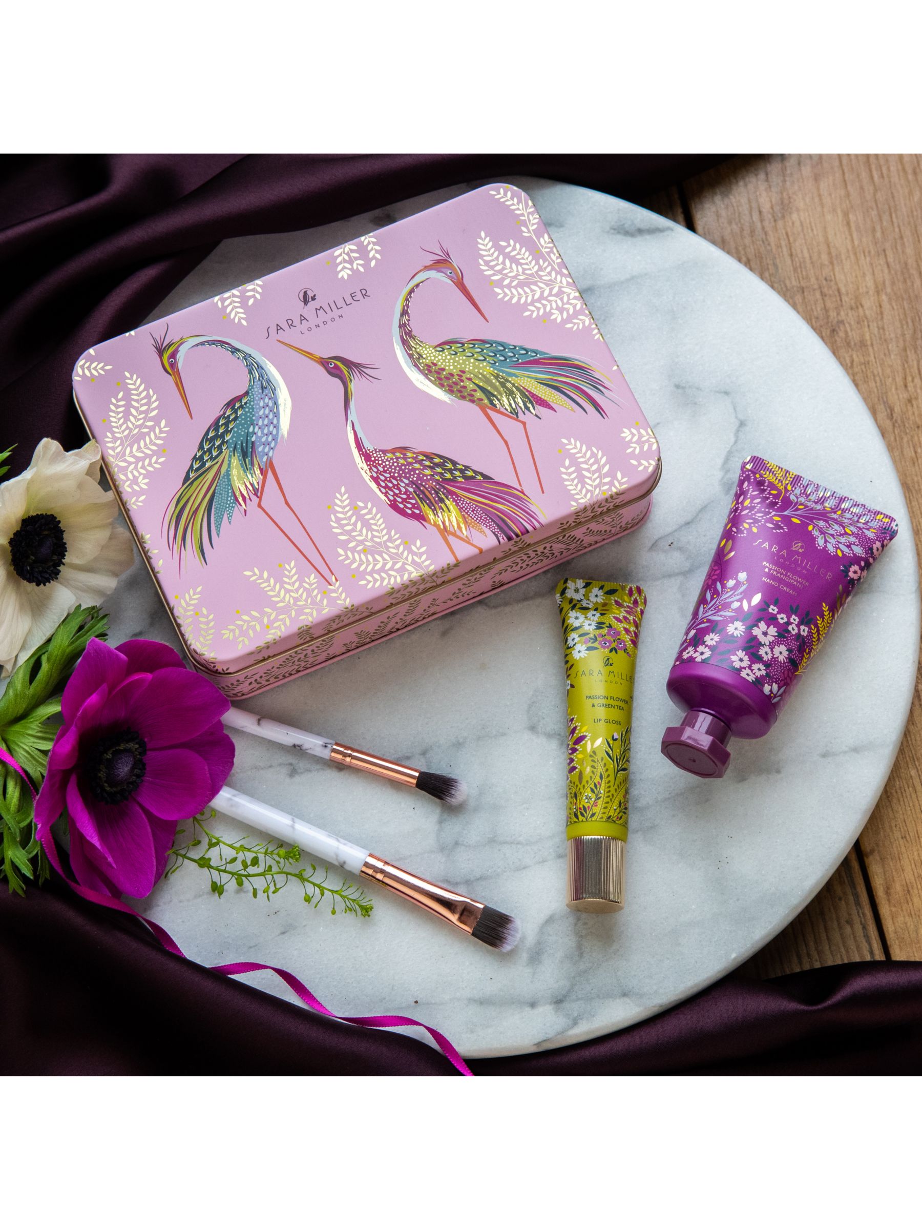 Sara Miller Tropical Birds Hand Cream & Lip Gloss Gift Set 7