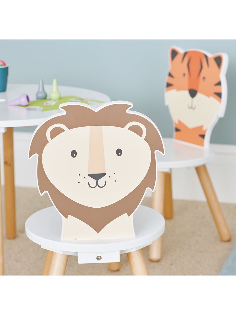 Curious lion table sales and chairs