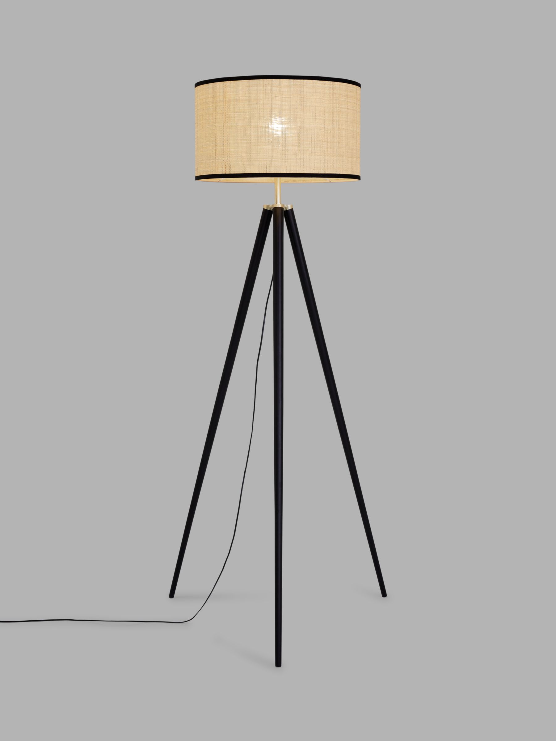 Tripod floor clearance lamp range