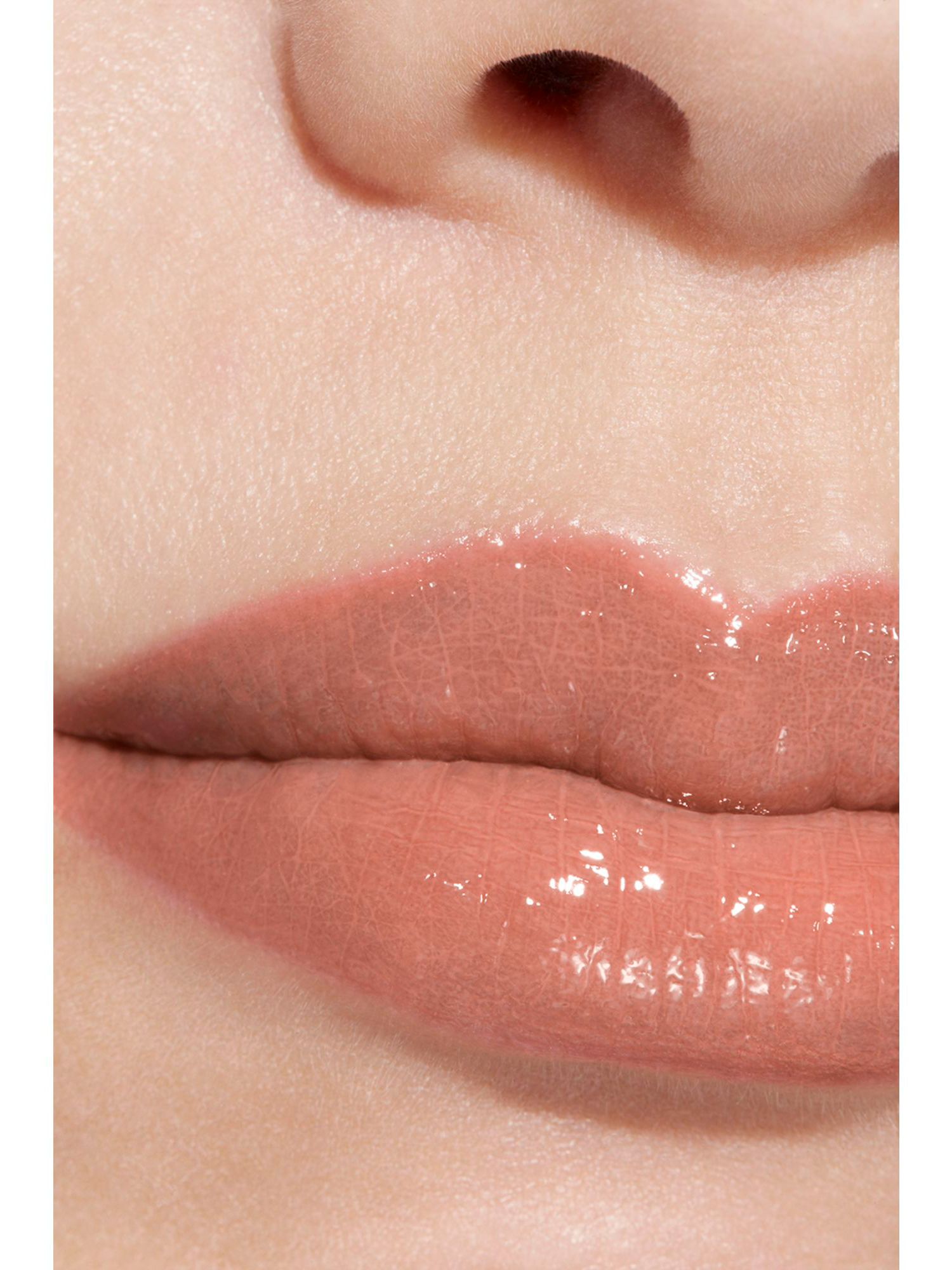 Chanel Rouge Coco Flash Hydrating Lipstick - Escapade
