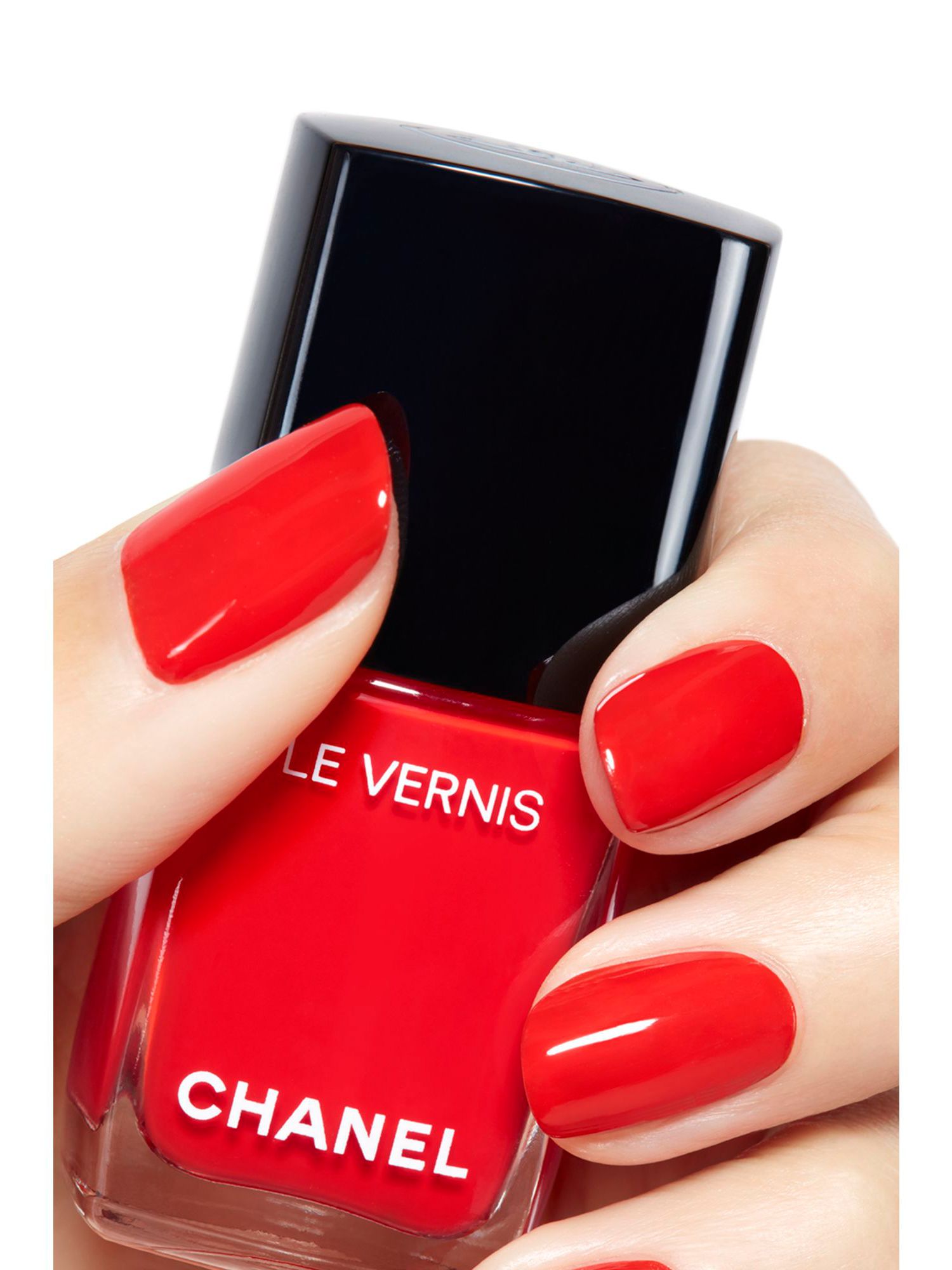Chanel Le Vernis mail Color #147 13 ml, Beauty & Personal Care