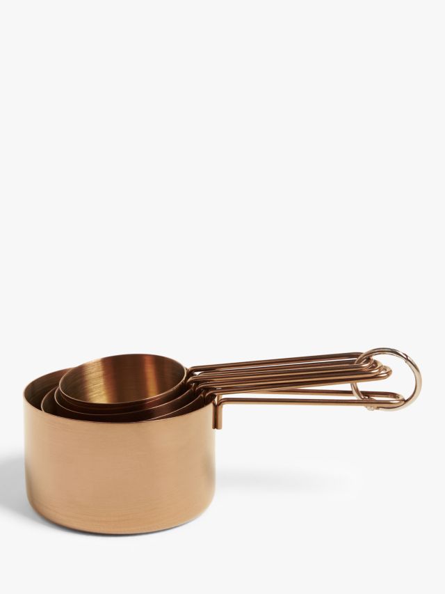 Copper-Measuring-Cups-set-stainless-steel-gold-holiday-christmas -baking-katie-considers