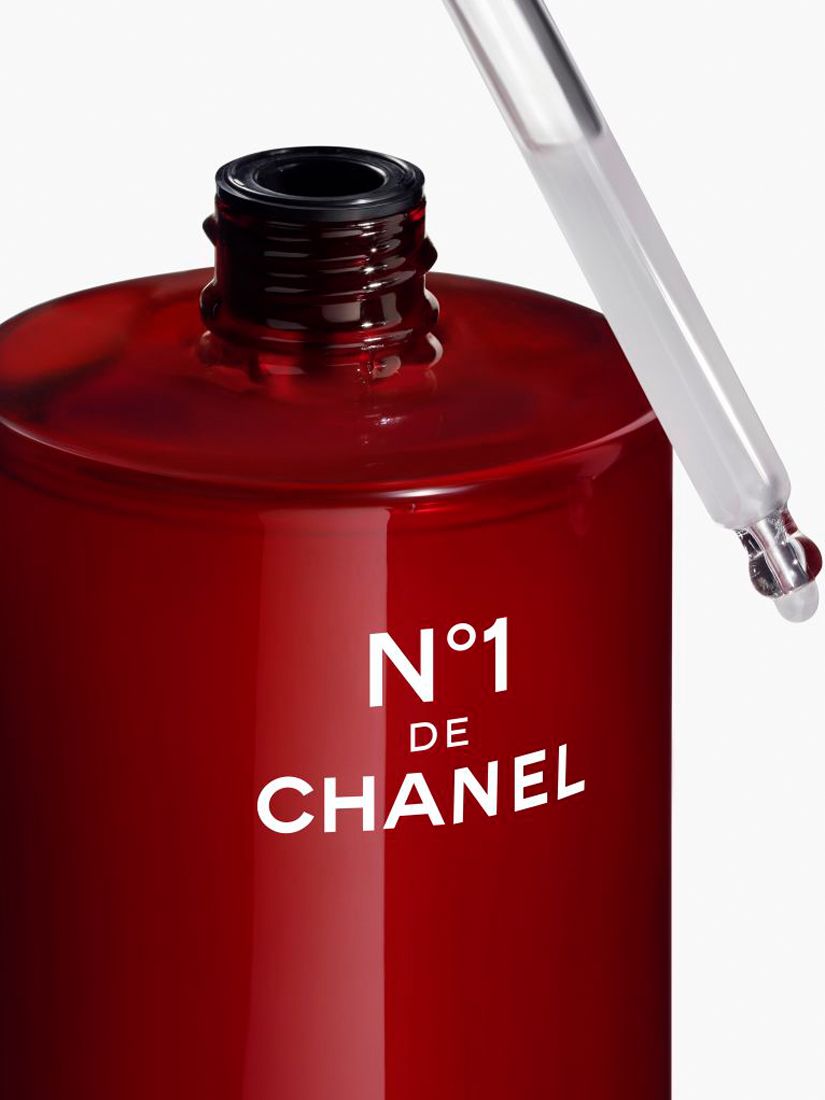 CHANEL N°1 De CHANEL Revitalising Serum Smooths And Provides Radiance, For Younger-Looking Skin, 100ml 3