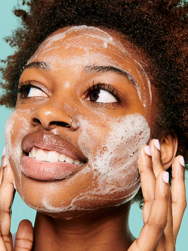Benefit Pore Routine Roundup Essentials Skincare Gift Set 4