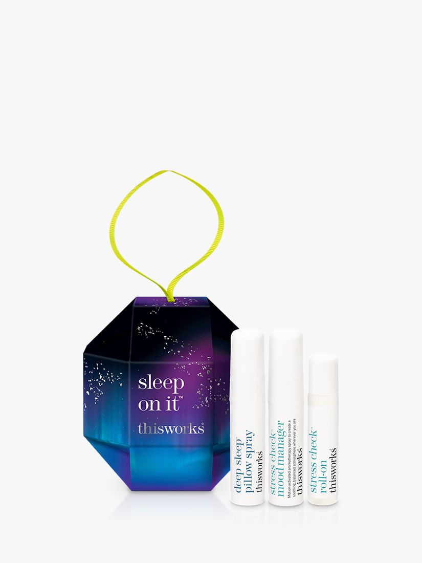 This Works Sleep On It Christmas Bauble Bodycare Gift Set 1