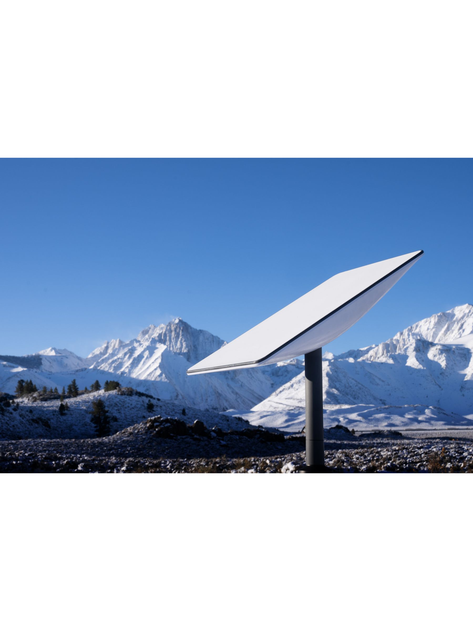 Starlink Standard Kit: High Speed, Low Latency Satellite Internet