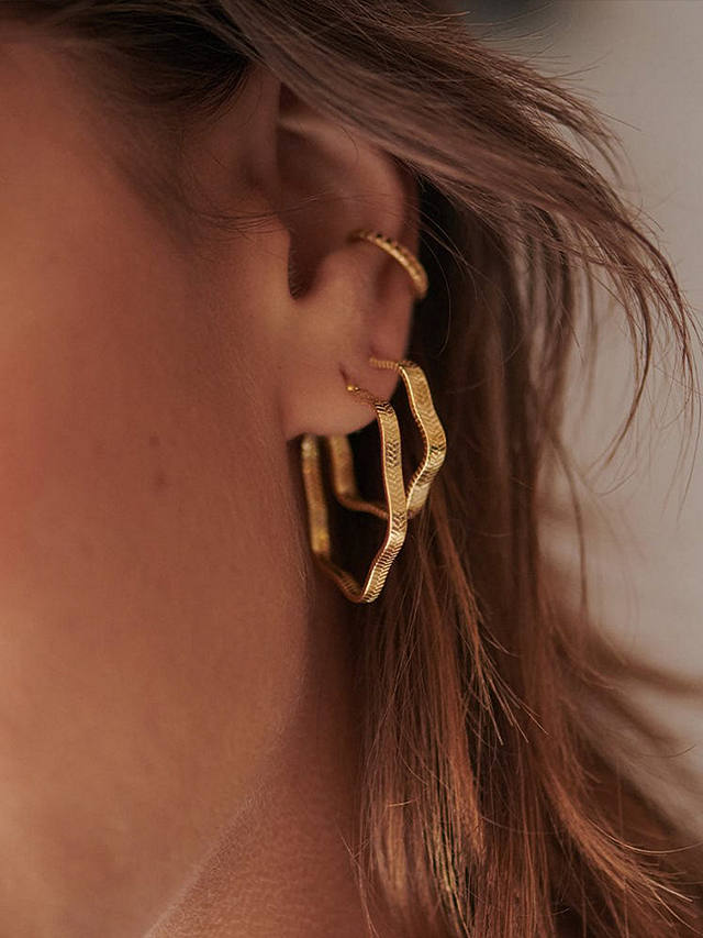 Daisy London Snake Wavy Midi Hoop Earrings, Gold