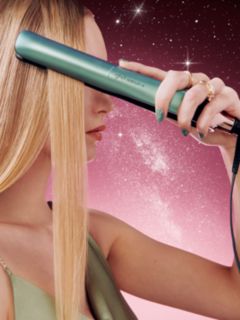 ghd Platinum+ Hair Straightener Limited Edition Gift Set, Alluring Jade