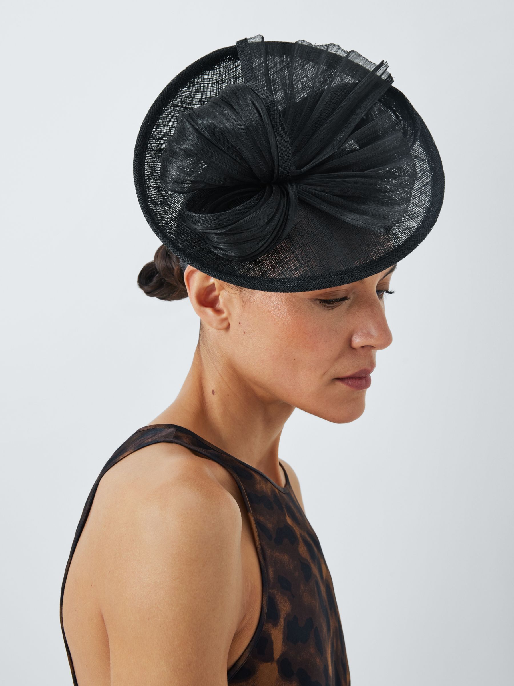 Women's Occasion Hats & Fascinators
