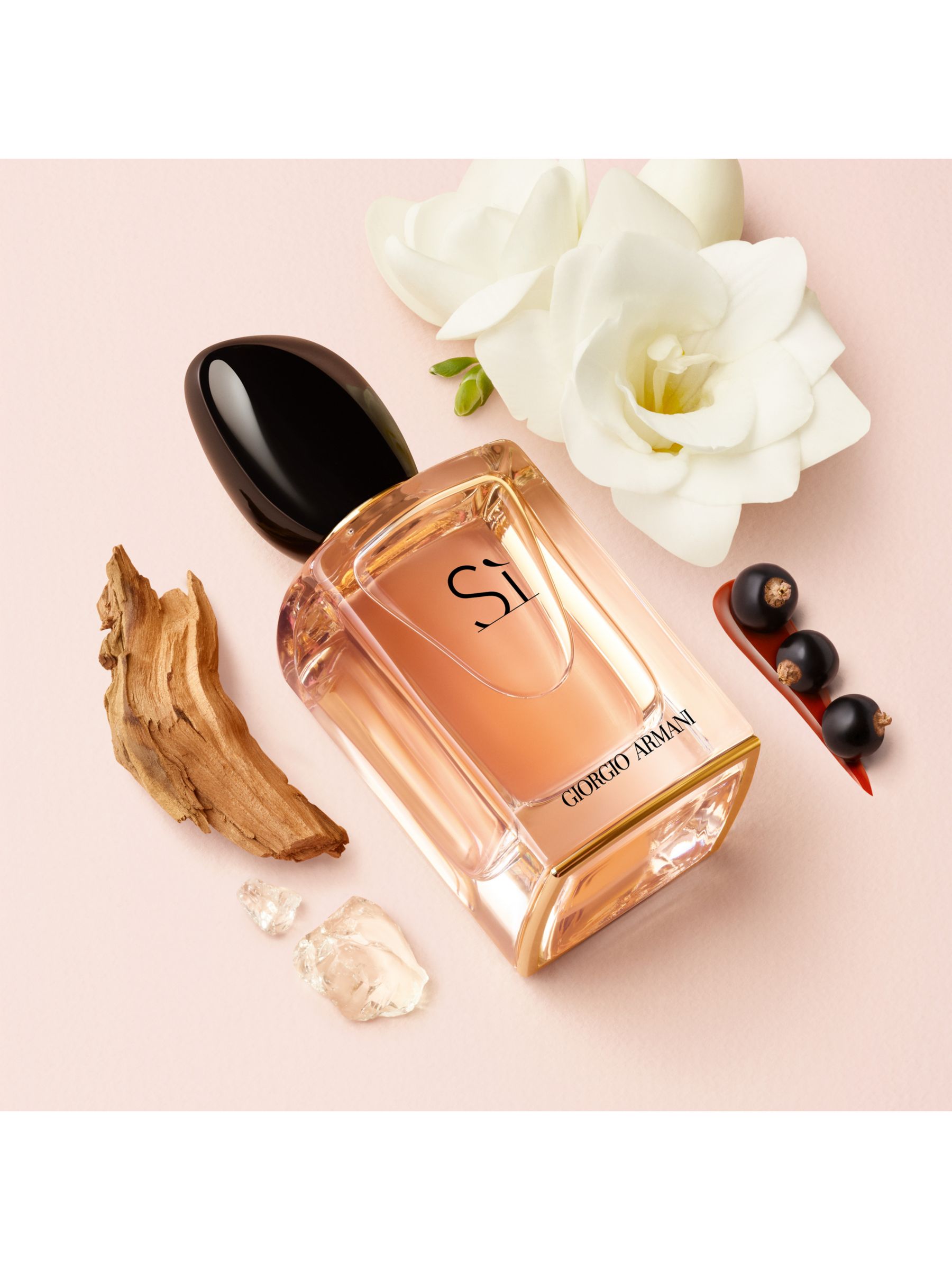 使い勝手の良い ジョルジオ アルマーニ ARMANI SI EDP 50ml 香水(女性