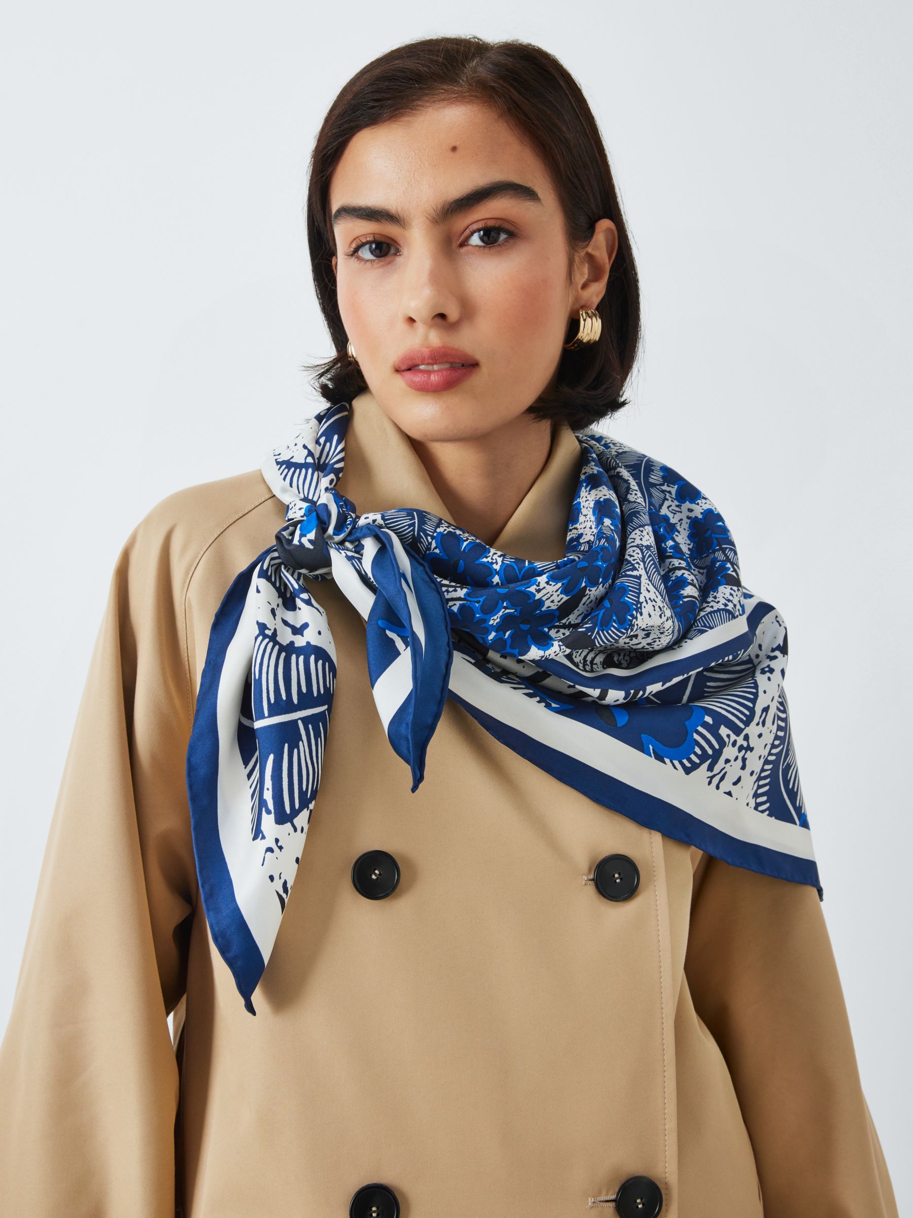 Weekend MaxMara Panaro Leaf Print Silk Square Scarf, Ultramarine