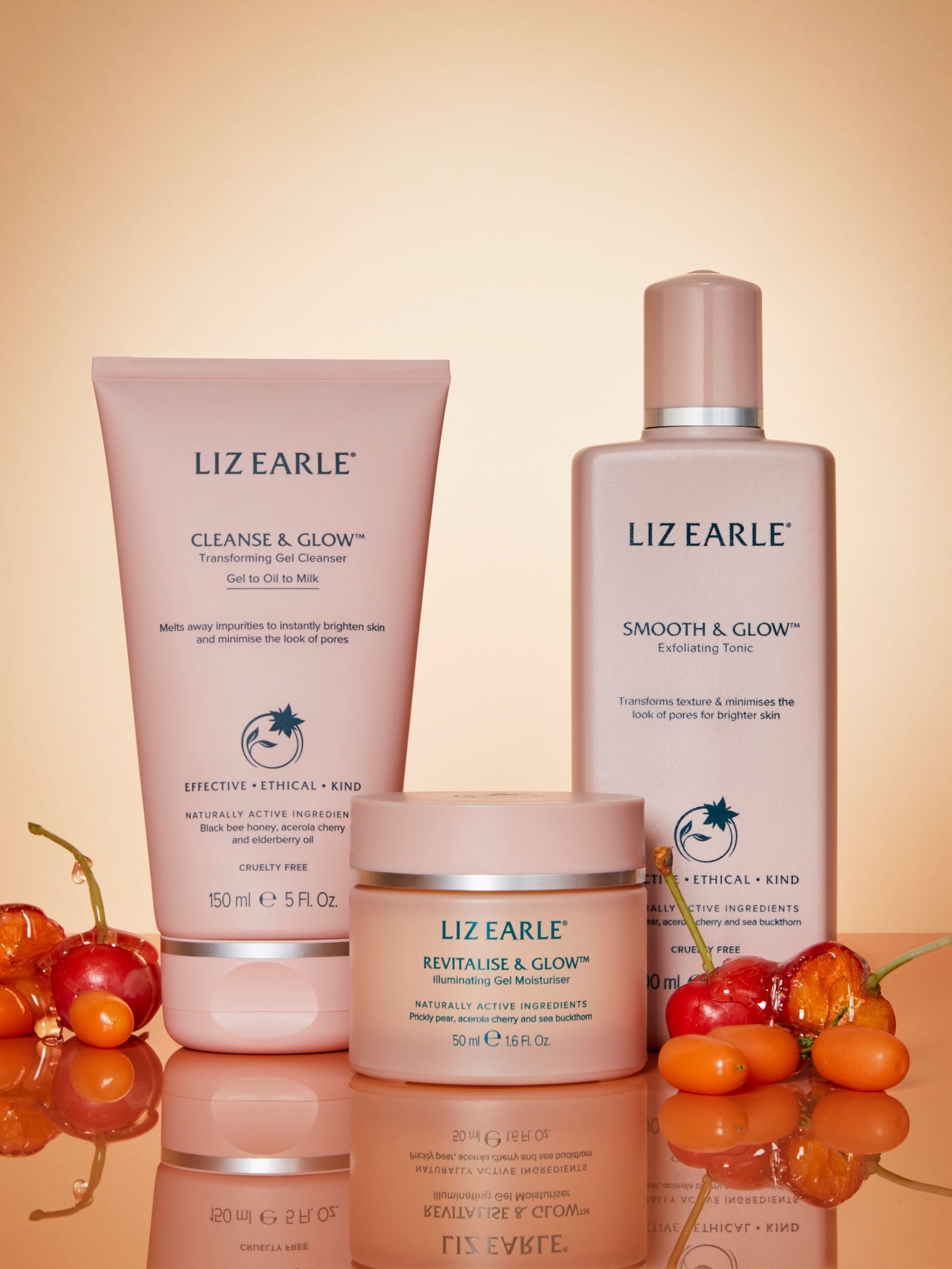 Liz Earle Radiant Glow Routine Skincare Gift Set 4